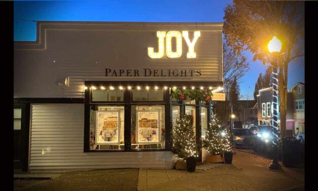 Paper Delights asks ‘What’s Bringing you Joy This Season?’ with exciting Photo Essay contest